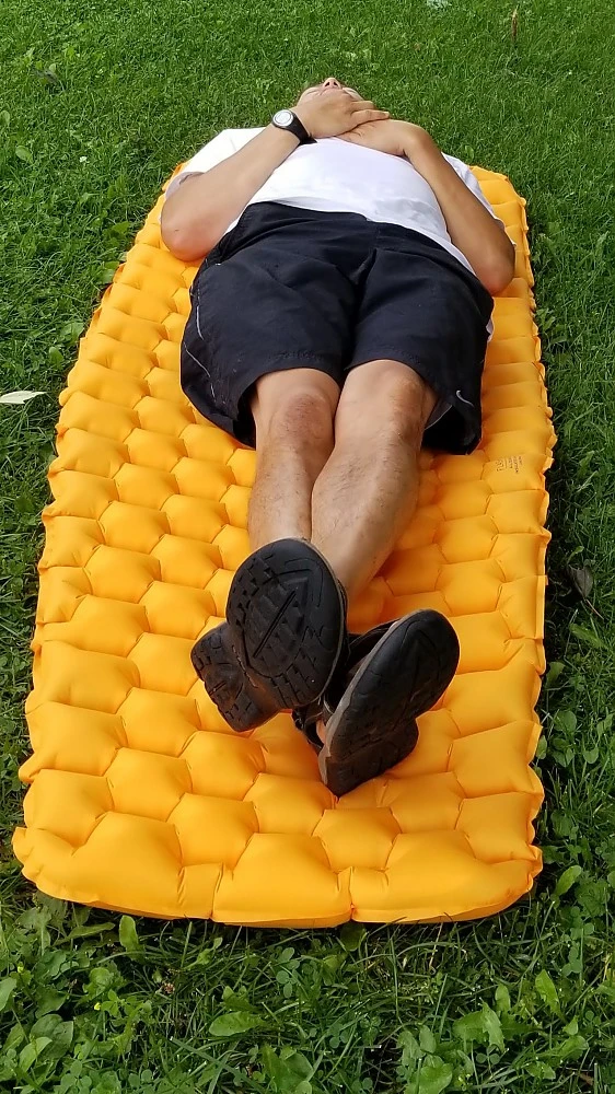 REI Flash All-Season Insulated Air Sleeping Pad - Image 11