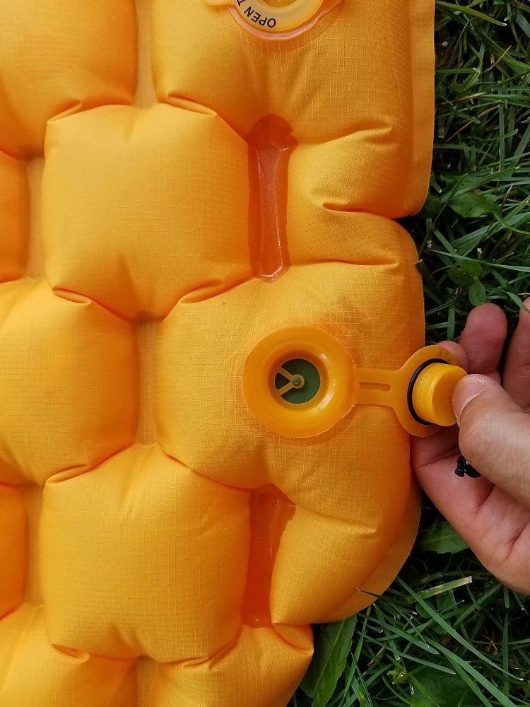 REI Flash All-Season Insulated Air Sleeping Pad - Image 8