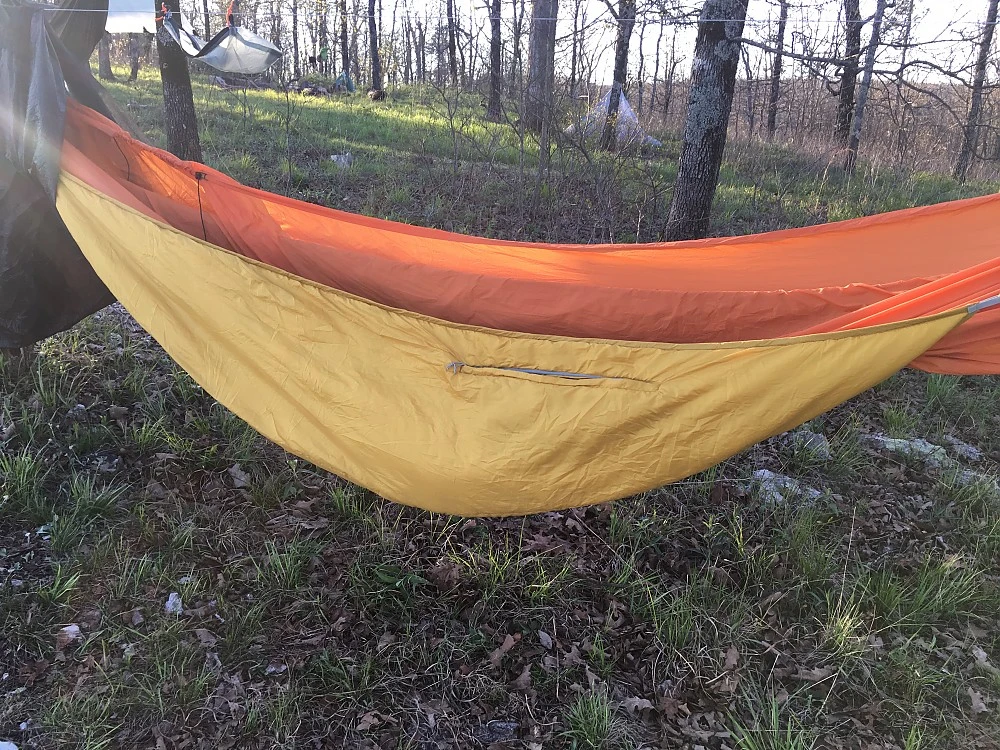 Therm-a-Rest Slacker Super Snuggler - Image 4