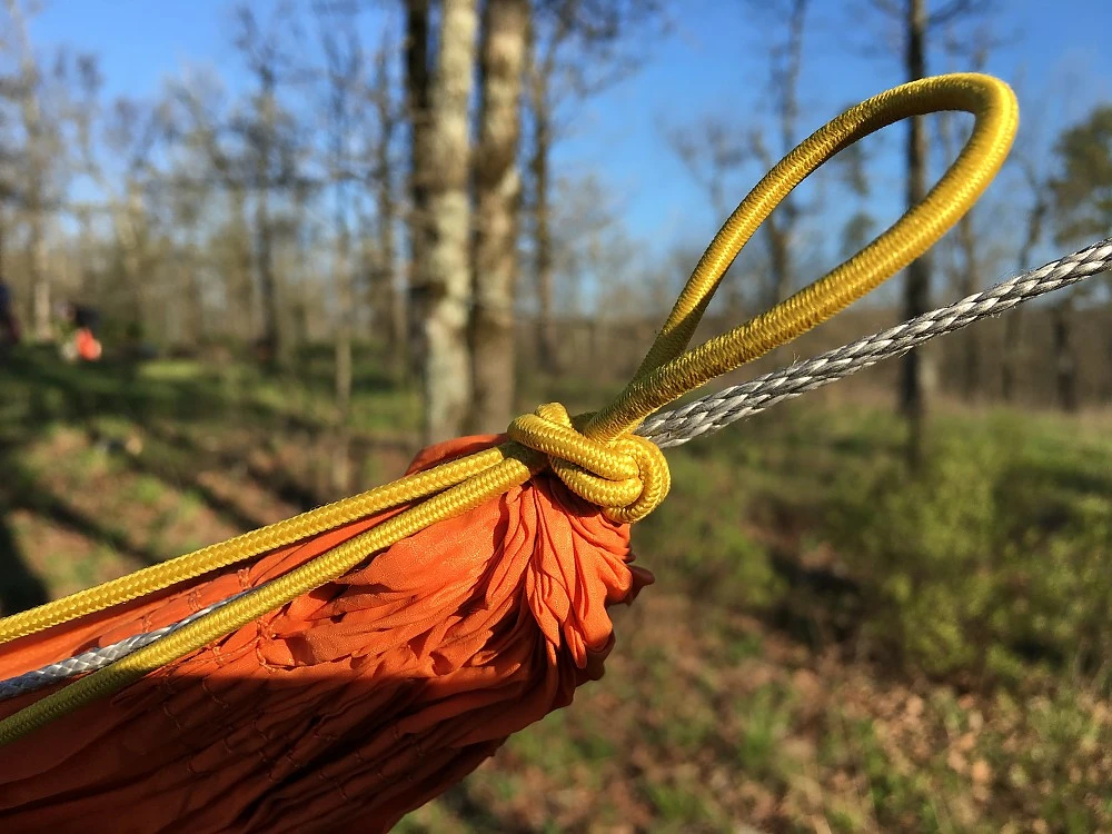 Therm-a-Rest Slacker Super Snuggler - Image 6